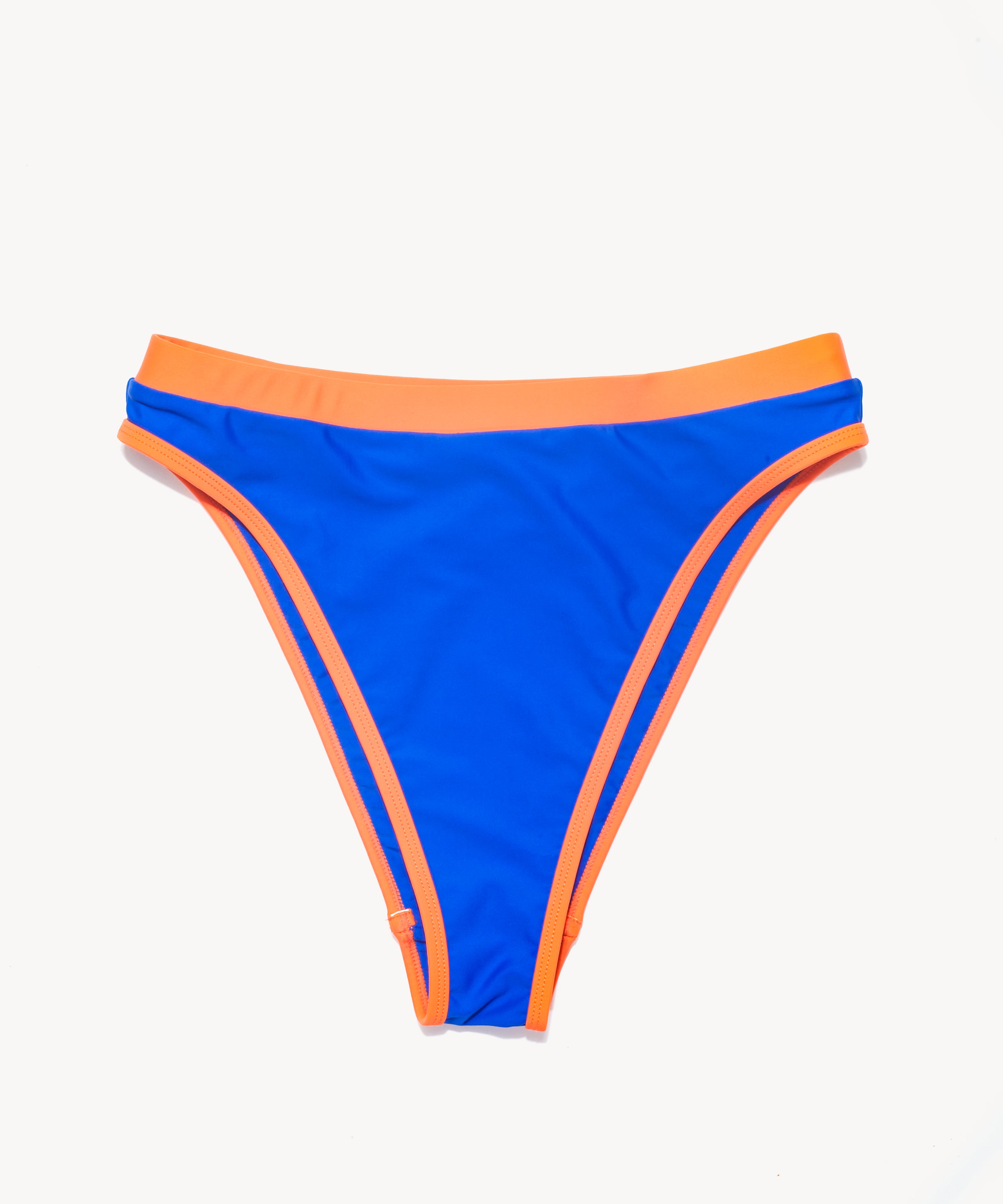 WW_blue_highwaisted01_d67eda08-4191-4a88-9f7f-3e8d45c3cc18.jpg